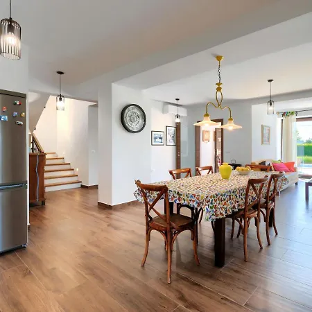 Gasparini By Interhome Visnjan