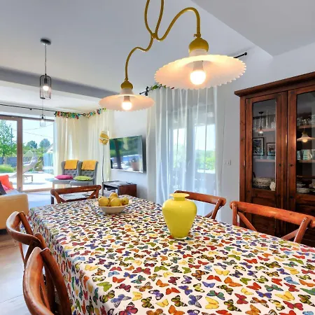 Gasparini By Interhome بيت للعطل